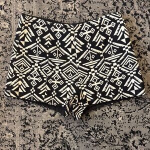 Love Culture Black & White High-Waist Geometric Shorts